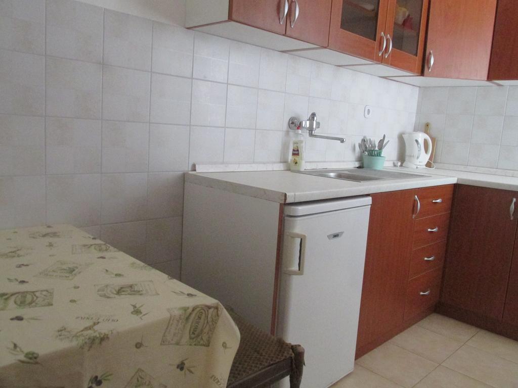 Apartmani Kljunak Zaton  Exterior photo